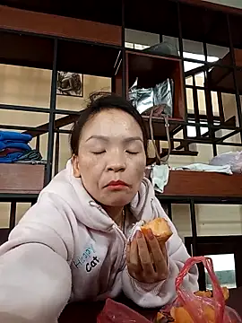    Dorry02    online show from November 9, 8:32 am