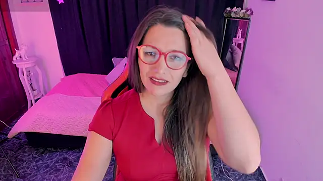 Hanna MA online show from March 30, 6:51 pm