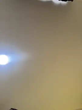 IsabellaJoness  online show from February 6, 9:40 pm