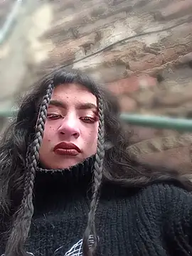 kitty  chs online show from April 21, 3:41 pm