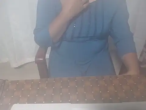 henakhan32 online show from October 10, 5:01 am