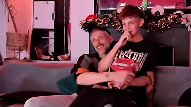 TheOnlyStefanNeeded online show from December 1, 10:45 pm