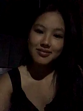 Mai lovely online show from October 8, 7:29 pm