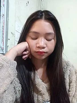 Mayy1 online show from March 11, 3:00 am