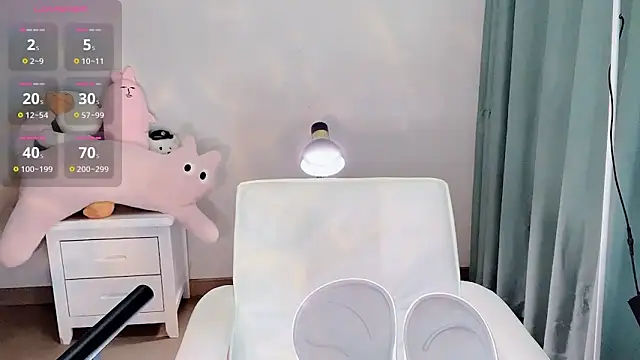 Luna--1 online show from June 15, 12:49 pm