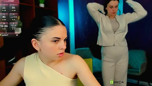 nicole muah online show from March 4, 5:30 pm