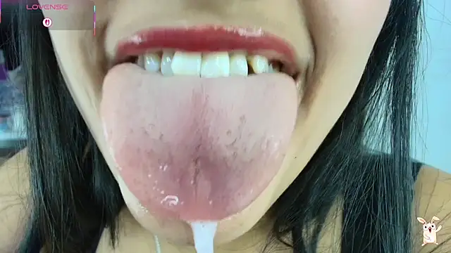 Hinata 21  online show from March 16, 9:08 pm