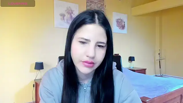 Malibu J online show from November 15, 8:37 am