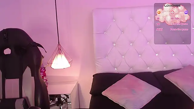 Liv20  online show from February 26, 7:57 pm