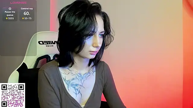 Michelle Murray online show from October 6, 1:11 am