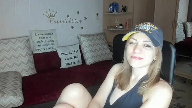 Tiffany Bates online show from November 11, 4:30 am