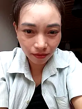 Snapshot of Phiny_xx chatting on October 19, 5:09 am Phiny xx online show from October 19, 5:09 am