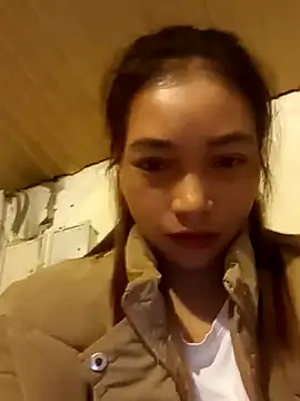 Snapshot of Phiny_xx chatting on September 30, 4:12 pm Phiny xx online show from September 30, 4:12 pm