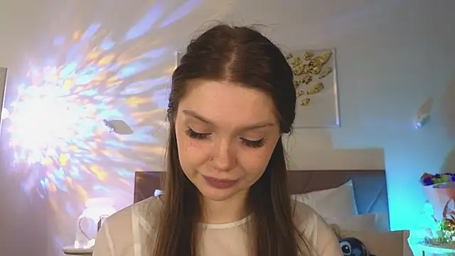 Nicole Broown  online show from November 16, 10:54 pm