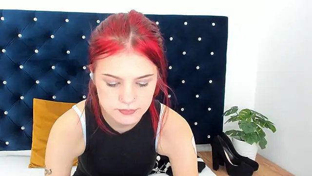 RoxyHorny online show from October 8, 12:53 pm