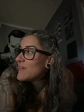 inkdmagz online show from October 8, 9:13 am