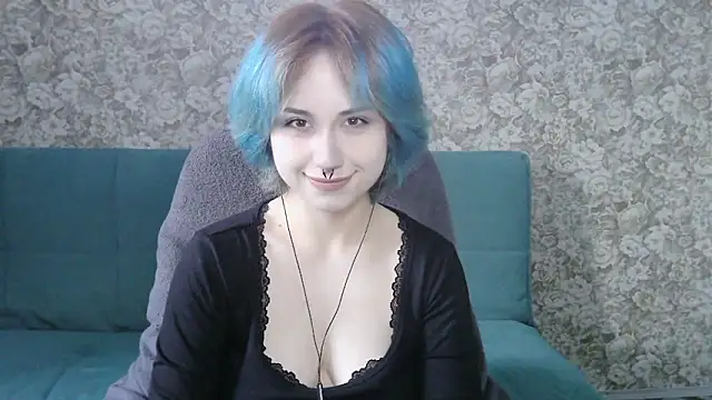 LeisaHopperstad online show from March 27, 2:29 pm