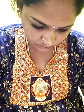 navyasree143 online show from October 31, 12:20 pm