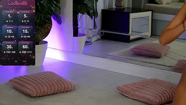 EvaAmanti online show from October 11, 4:28 am