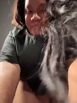 NeliaHexxen online show from October 17, 11:30 pm