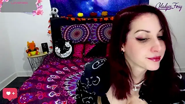 Gladyce Foxy online show from December 1, 2:31 pm