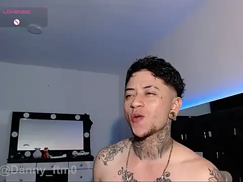 Dannystone2 online show from May 10, 2:57 am