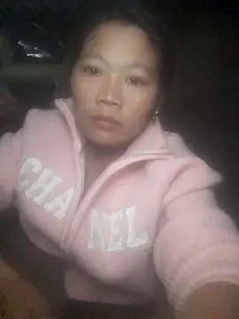 bree-zz online show from November 8, 1:43 am