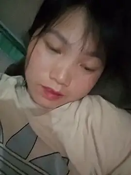 min-xinh online show from May 28, 1:31 pm