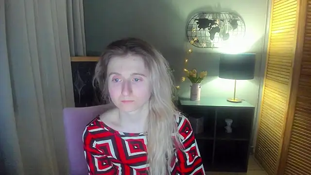 CamillaDreamer online show from April 5, 12:09 am