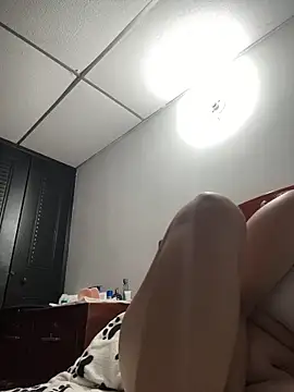 Mariana gom online show from January 15, 9:10 pm