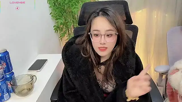 NEWONETO online show from December 20, 9:08 pm