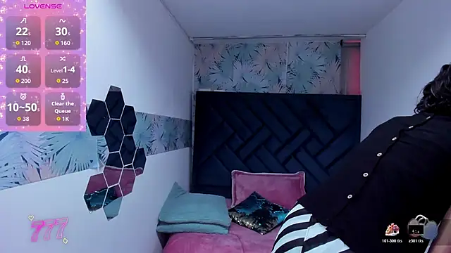 Valery More   online show from April 14, 1:44 pm