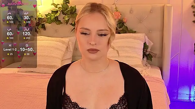 EllyLinn online show from March 6, 5:41 pm