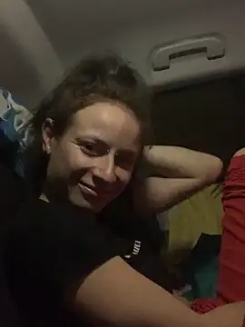 GoldenPussy1329 online show from December 14, 12:38 am