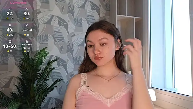 LewisThrone online show from November 20, 3:18 am