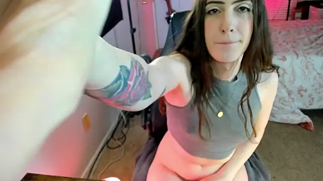 Abbiemorganxx online show from August 3, 12:03 am
