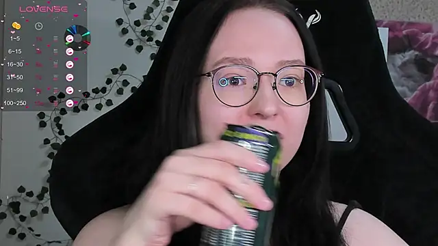 power robynn online show from March 1, 2:28 pm