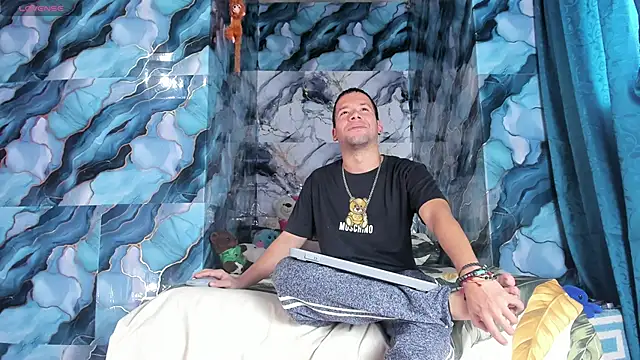 celesteyorucso1 online show from October 4, 9:08 pm