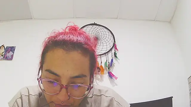 rojita-rojita online show from September 29, 3:44 am