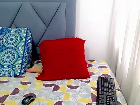 marciana eren online show from November 16, 12:49 pm