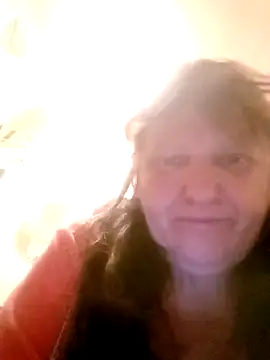 Apeesynka55211 online show from October 2, 2:05 am