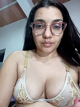 Snapshot of Naughty_anyeli chatting on October 19, 11:29 pm Naughty anyeli online show from October 19, 11:29 pm