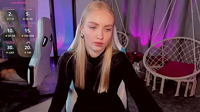 TessaGrays online show from November 3, 10:08 am