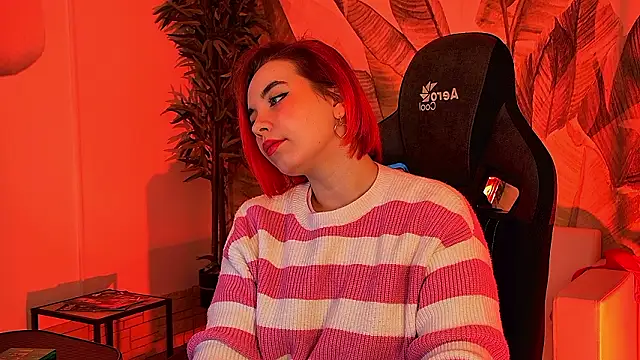 MarcelineChi online show from February 12, 5:53 am