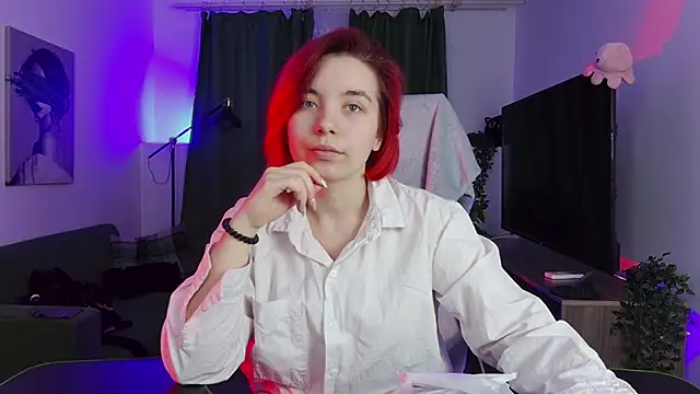 MarcelineChi online show from February 26, 9:30 am