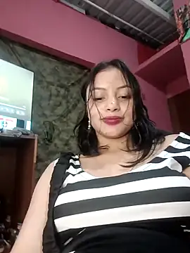 lizethavila online show from February 5, 10:13 pm