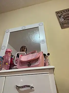 Miichii online show from December 14, 12:05 am