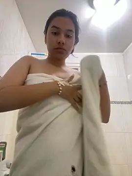 Brianna bunny05 online show from November 22, 6:05 am