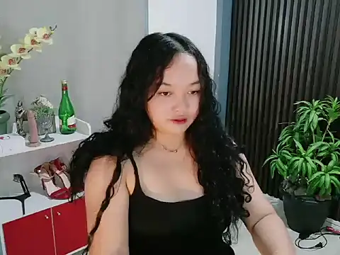 UrFavouriteCravings online show from December 20, 6:39 am