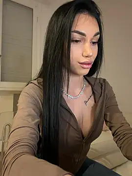 ilariea girl online show from April 13, 9:59 pm